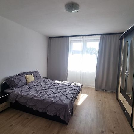 Apartament Central Piteşti Esterno foto