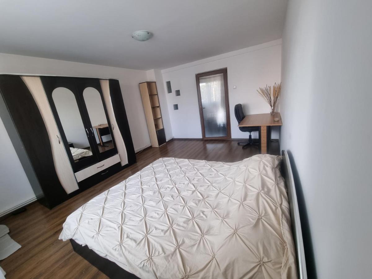 Apartament Central Piteşti Esterno foto