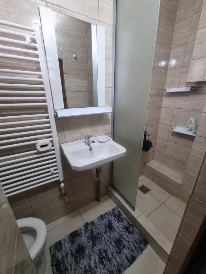 Apartament Central Piteşti Esterno foto