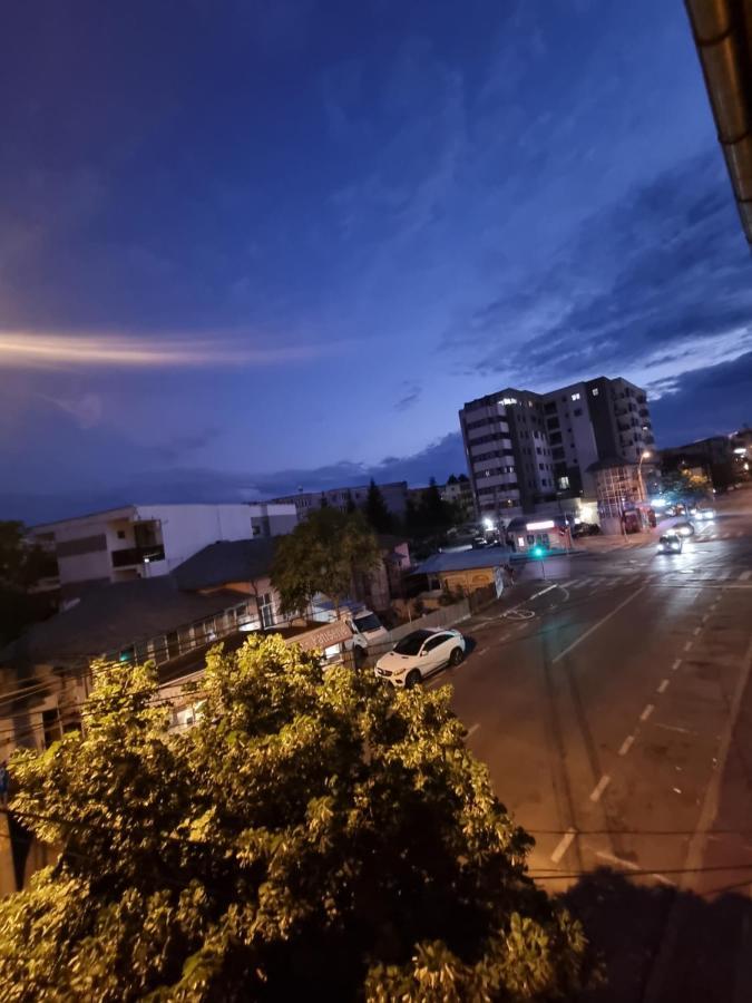 Apartament Central Piteşti Esterno foto